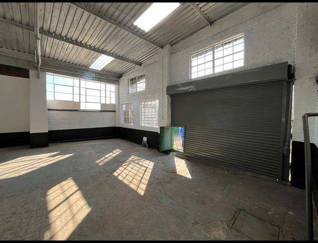 437M² WAREHOUSE TO LET IN SEBENZA